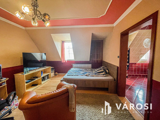 Eladó Kastély Siófokon!