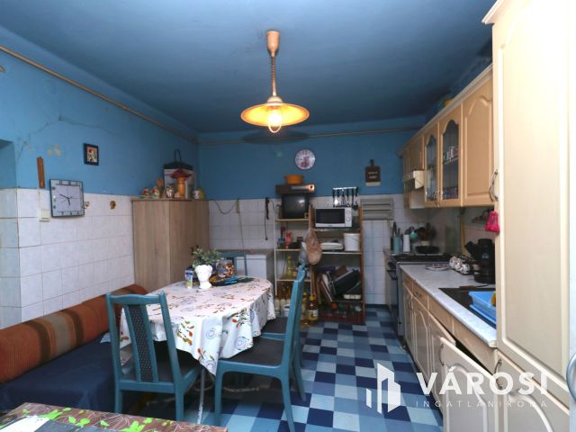 Két ház egy áráért a belvárosban