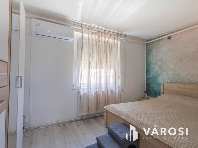 Galériás dorozsmai ikerház teljesen felújítva