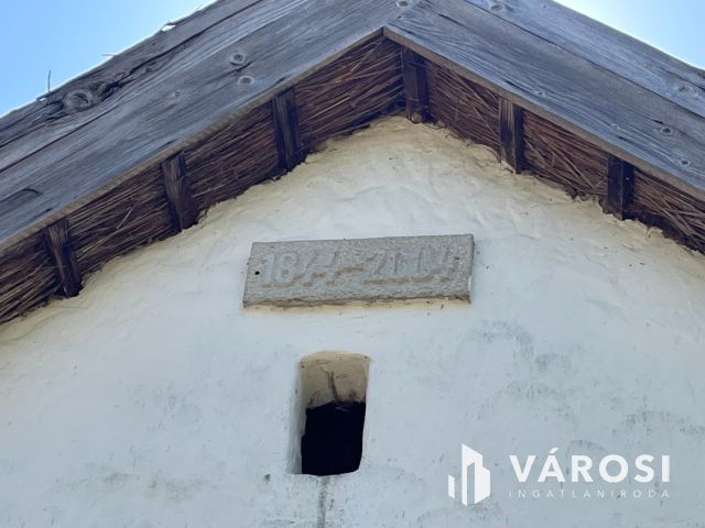 Autentikus parasztház– külön vendéglátóegységgel Dégen!