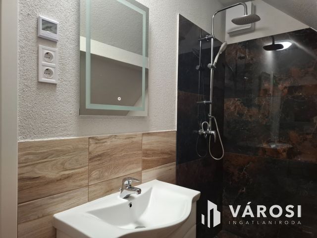 Garzon lakás Siófok központjában