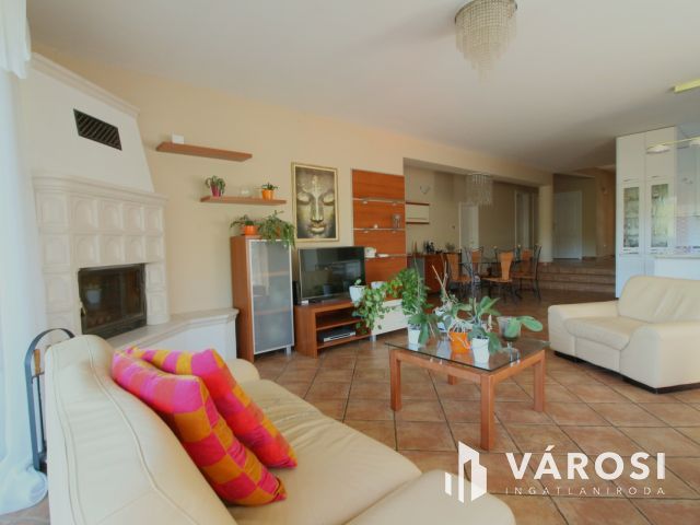 Tökéletes otthon gyönyörű környezetben