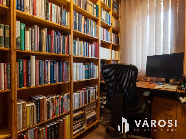 Gyönyörű családi ház balatoni panorámával