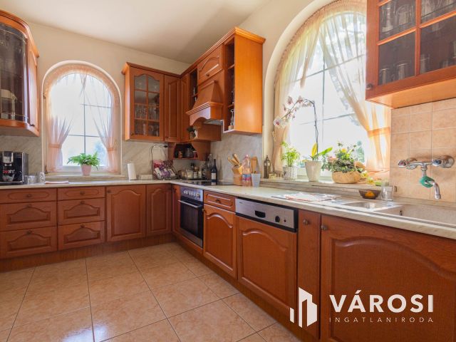 Ez az otthon nem csupán egy ház - igazi családi fészek.