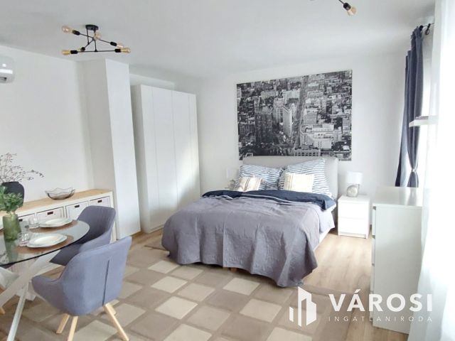 Vadiúj csinos apartmanok kiadók családi házas környezetben