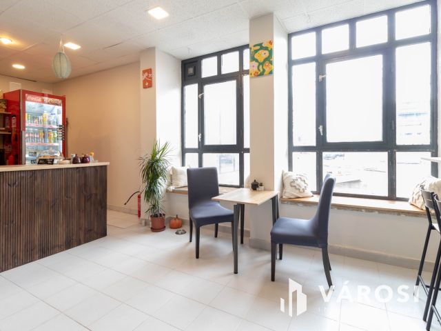 16 m2-es iroda kiadó Fáy utcai irodaépületben