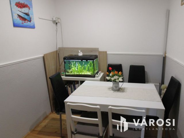 3 szobás panel lakás a belvárosban